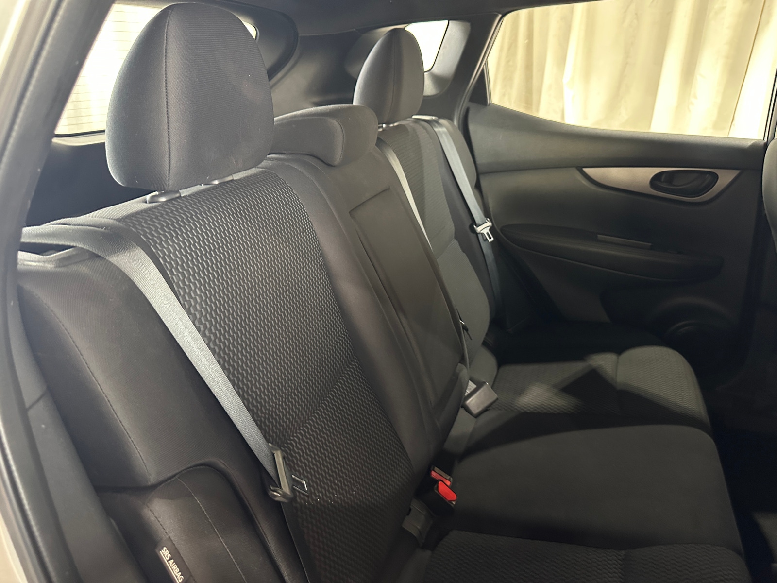 Thumbnail: 2021 Nissan Rogue Sport - 6