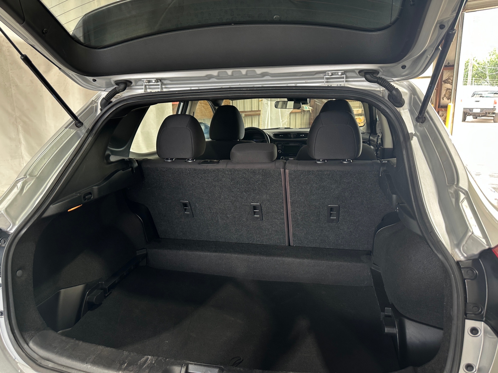 Thumbnail: 2021 Nissan Rogue Sport - 7
