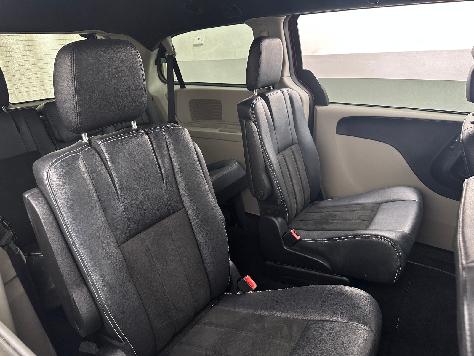 Thumbnail: 2019 Dodge Grand Caravan - 5