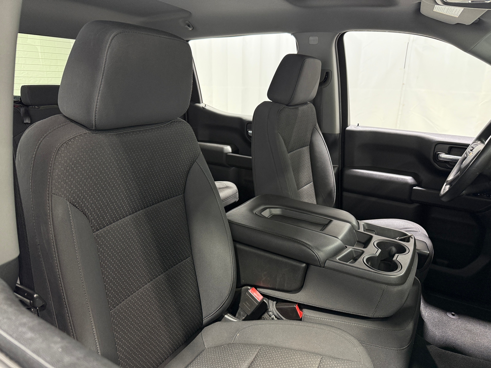 Thumbnail: 2020 Chevrolet Silverado 1500 - 2