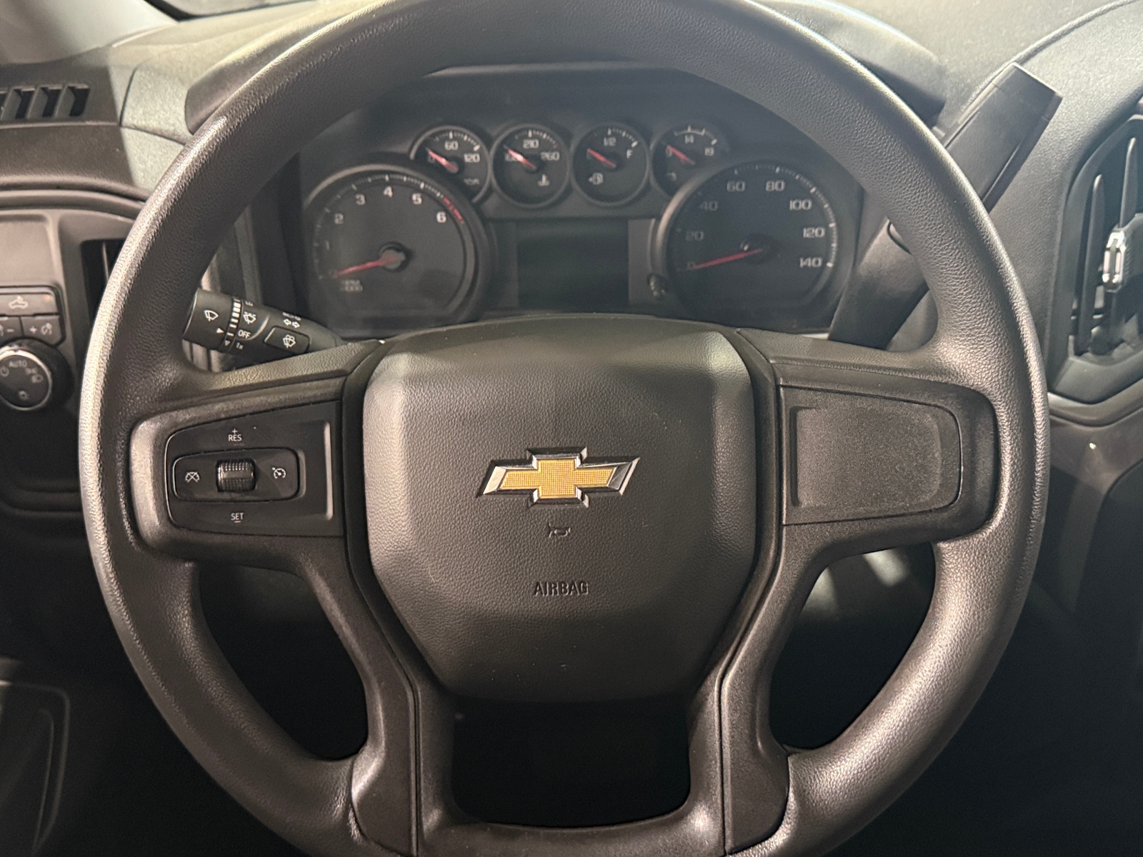 Thumbnail: 2020 Chevrolet Silverado 1500 - 5