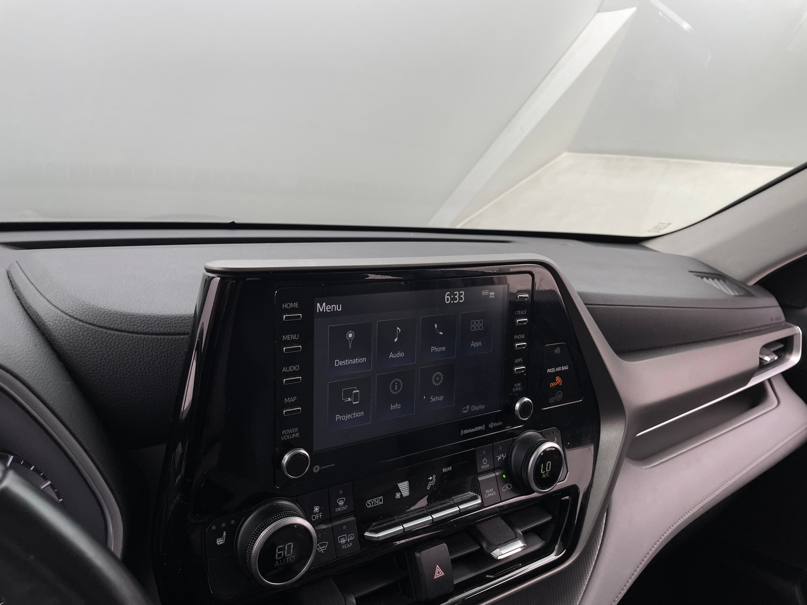 Thumbnail: 2021 Toyota Highlander - 3