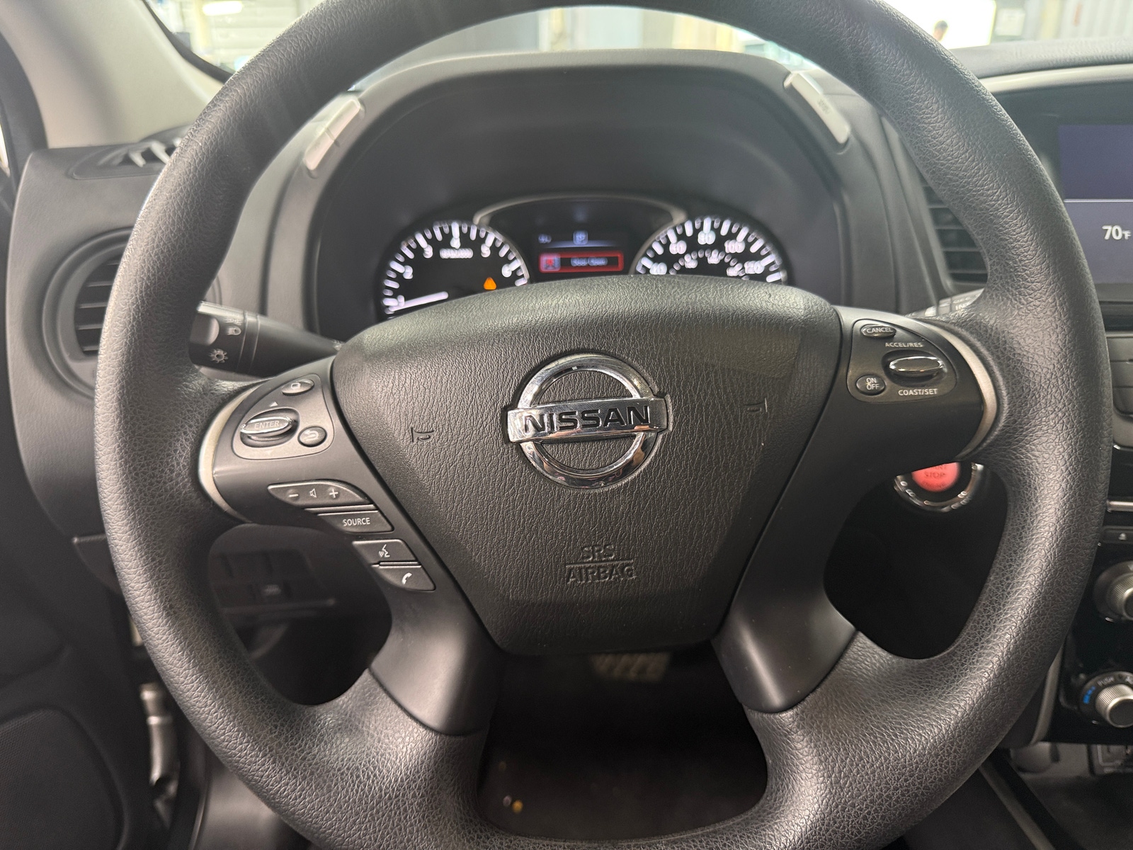 Thumbnail: 2020 Nissan Pathfinder - 5