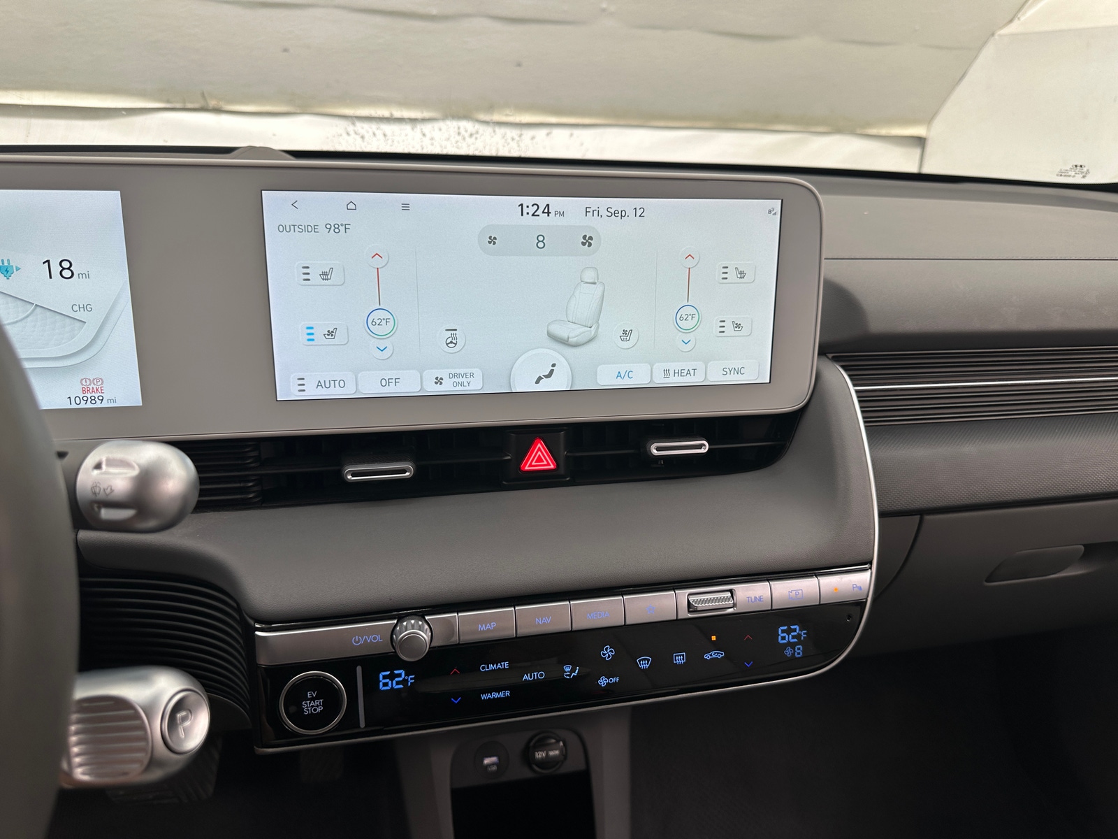 Thumbnail: 2023 Hyundai Ioniq 5 - 3