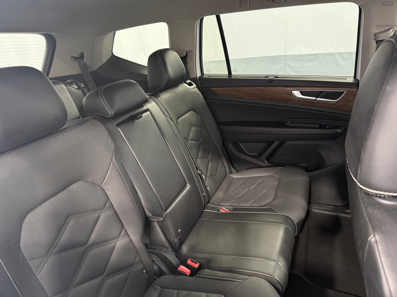 Thumbnail: 2024 Volkswagen Atlas - 5