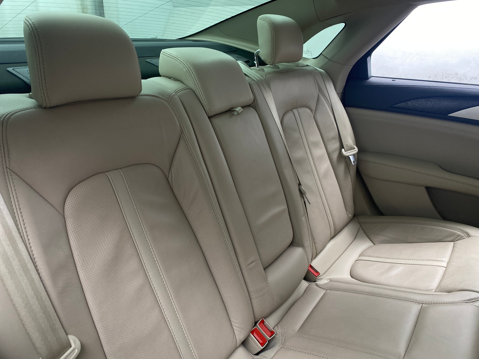 Thumbnail: 2020 Lincoln MKZ - 5