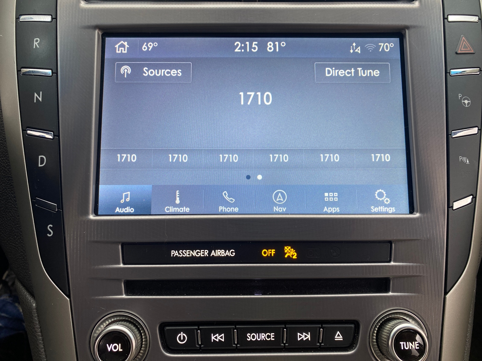Thumbnail: 2020 Lincoln MKZ - 3