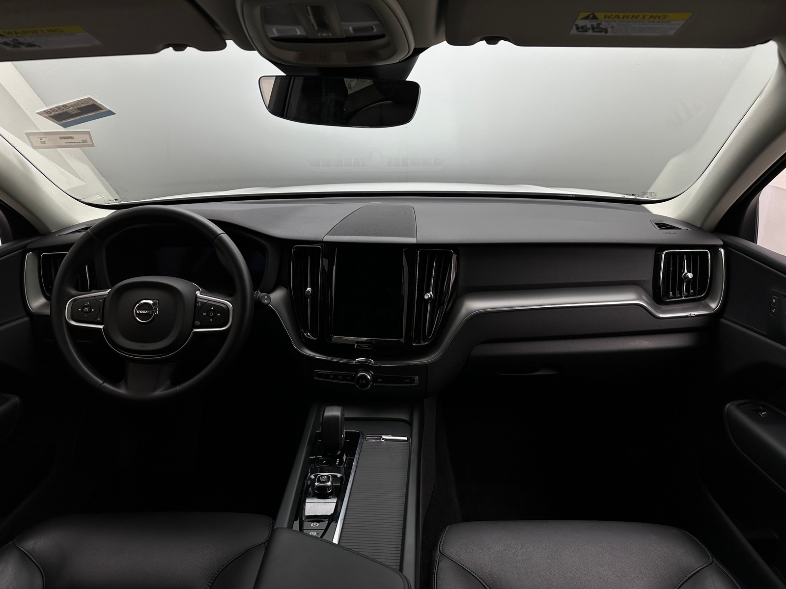 Thumbnail: 2025 Volvo XC60 - 2