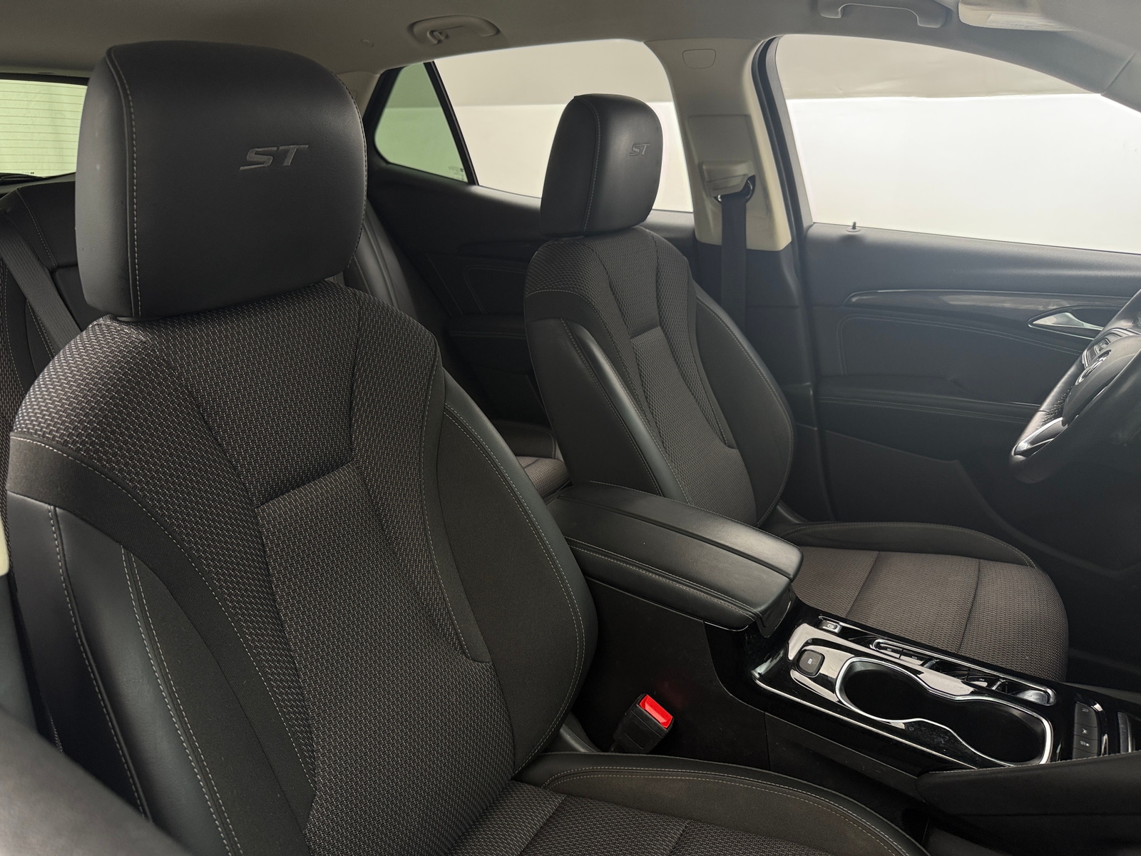 Thumbnail: 2022 Buick Envision - 2