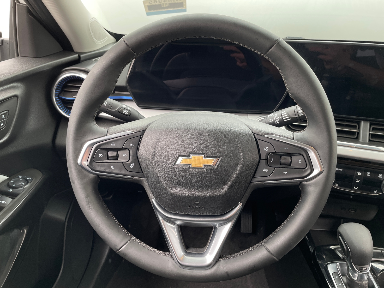 Thumbnail: 2024 Chevrolet Trax - 5