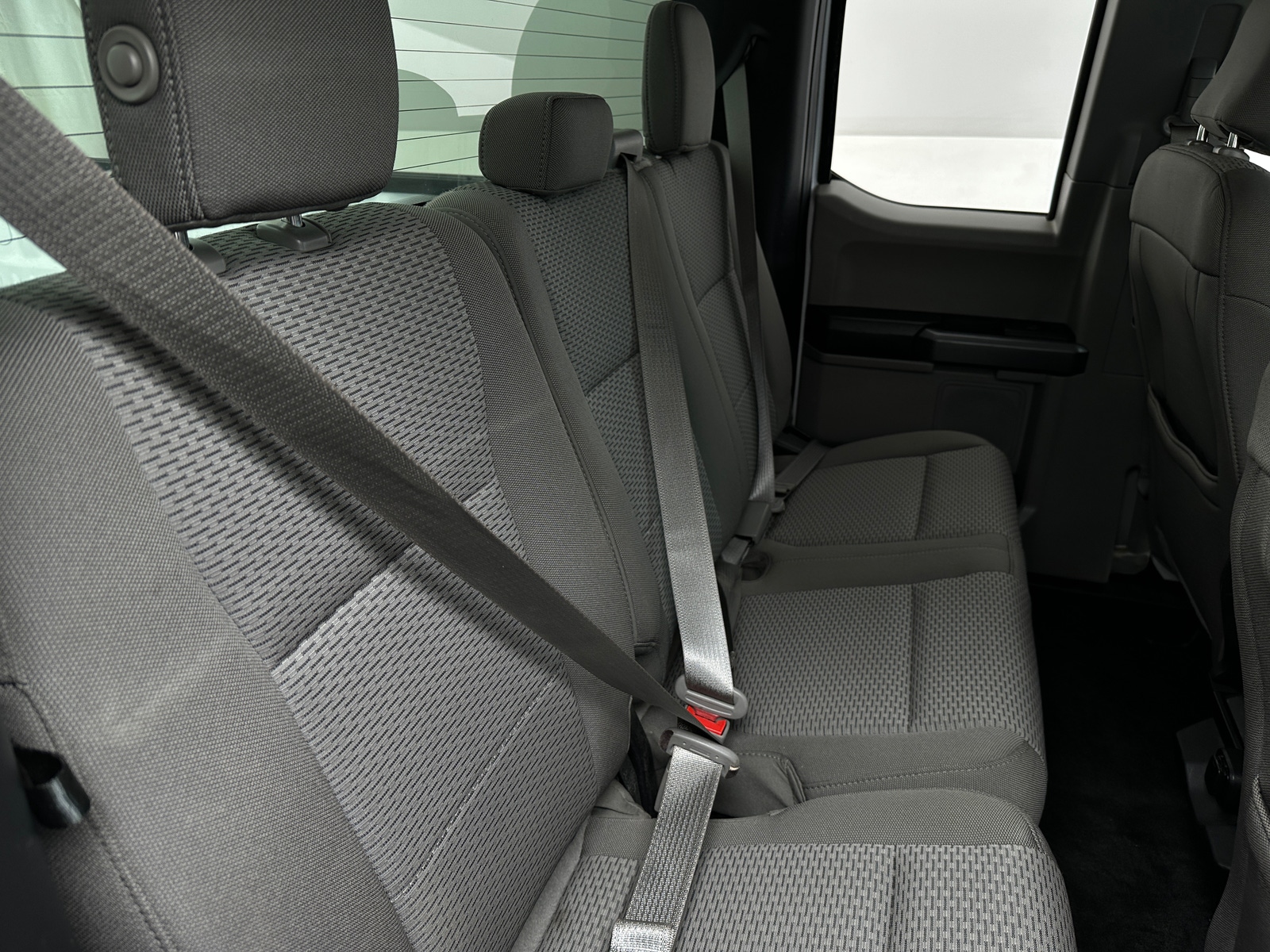 Thumbnail: 2018 Ford Econoline - 6
