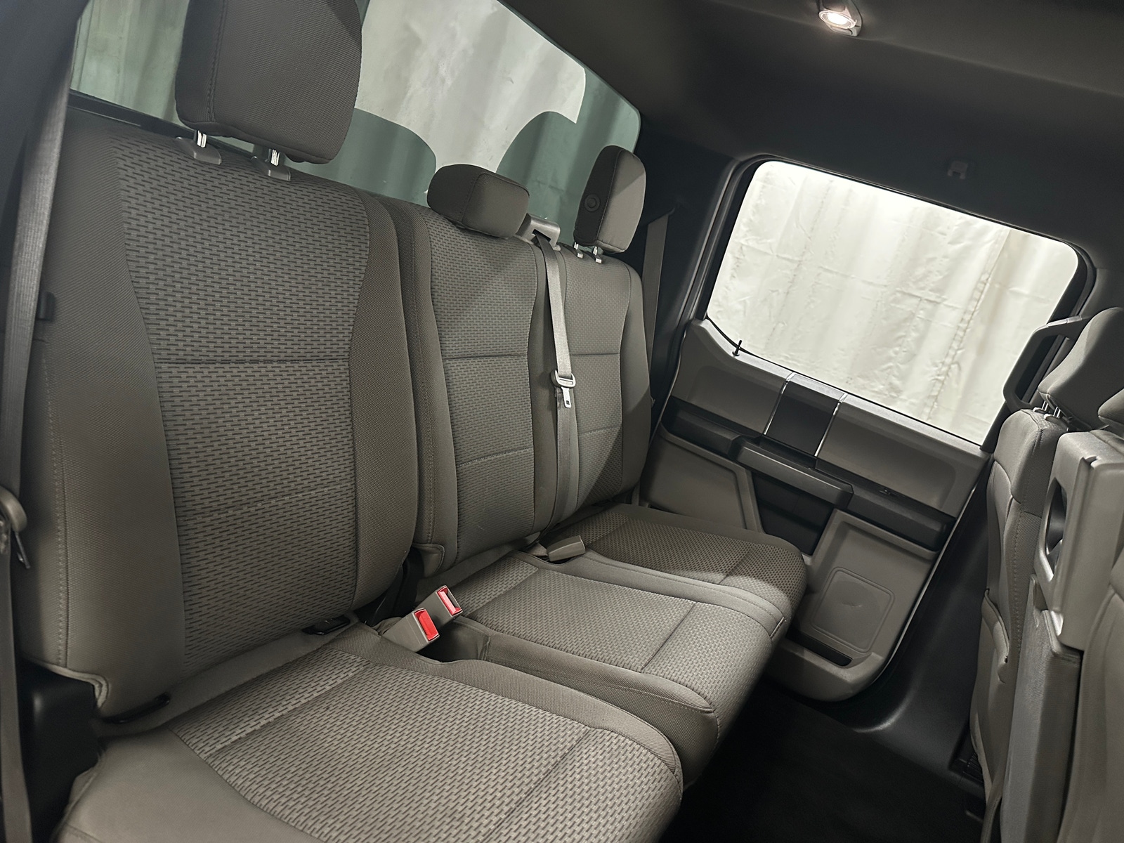 Thumbnail: 2018 Ford Econoline - 6
