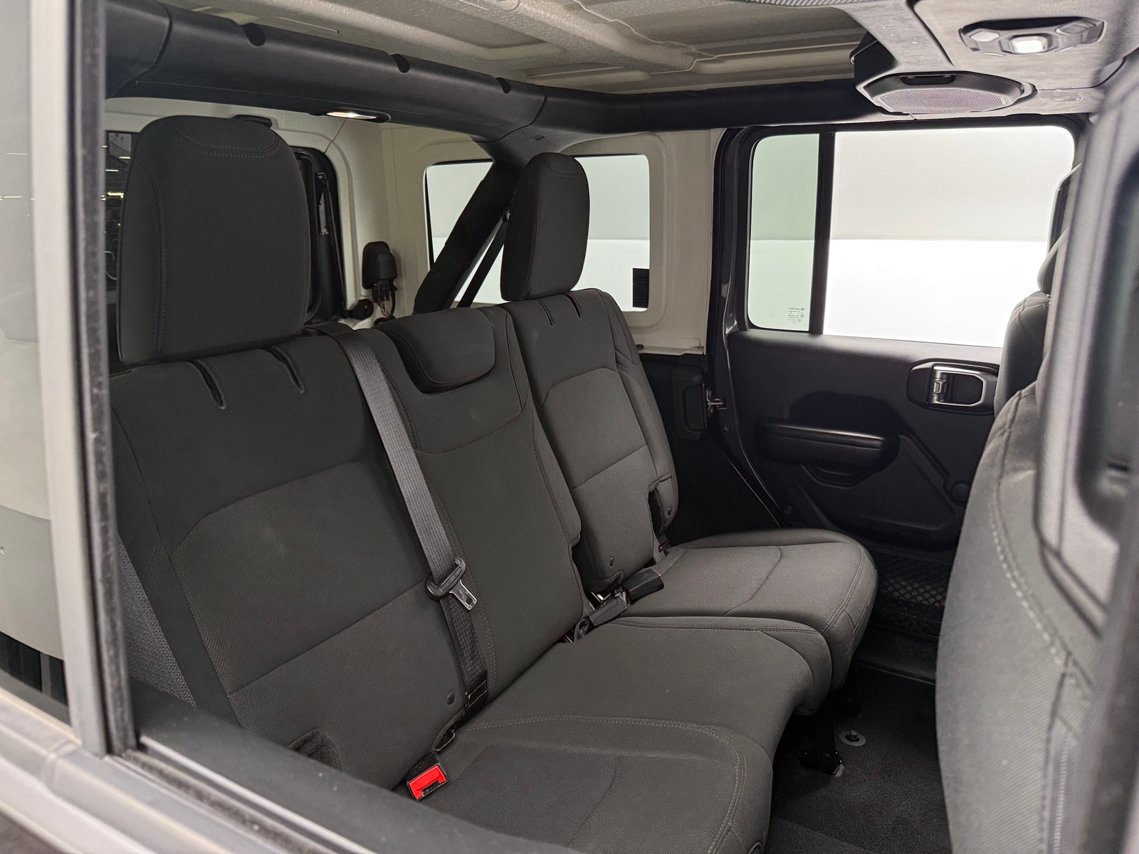 Thumbnail: 2018 Jeep Wrangler - 6