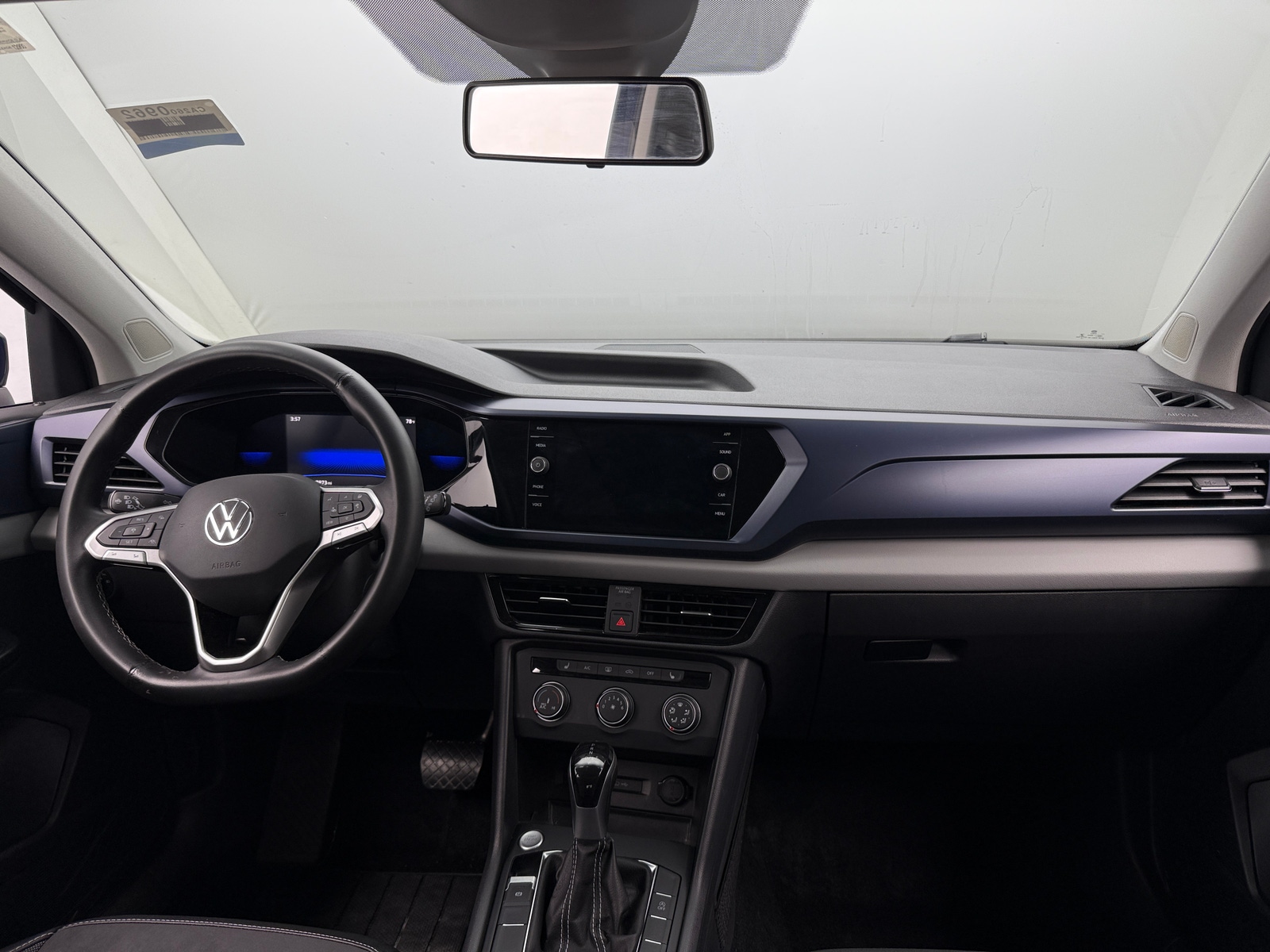Thumbnail: 2022 Volkswagen Taos - 2