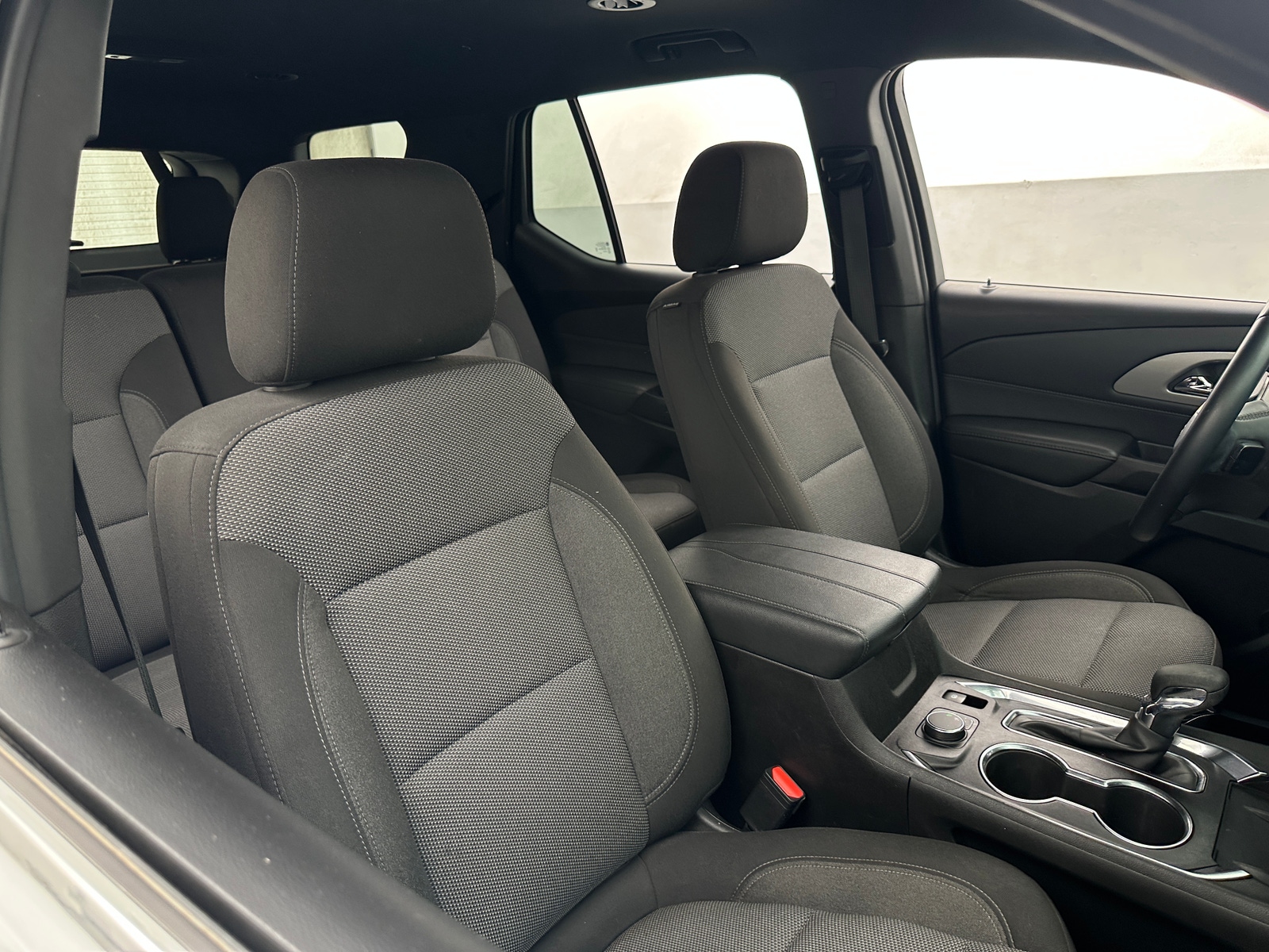 Thumbnail: 2023 Chevrolet Traverse - 2