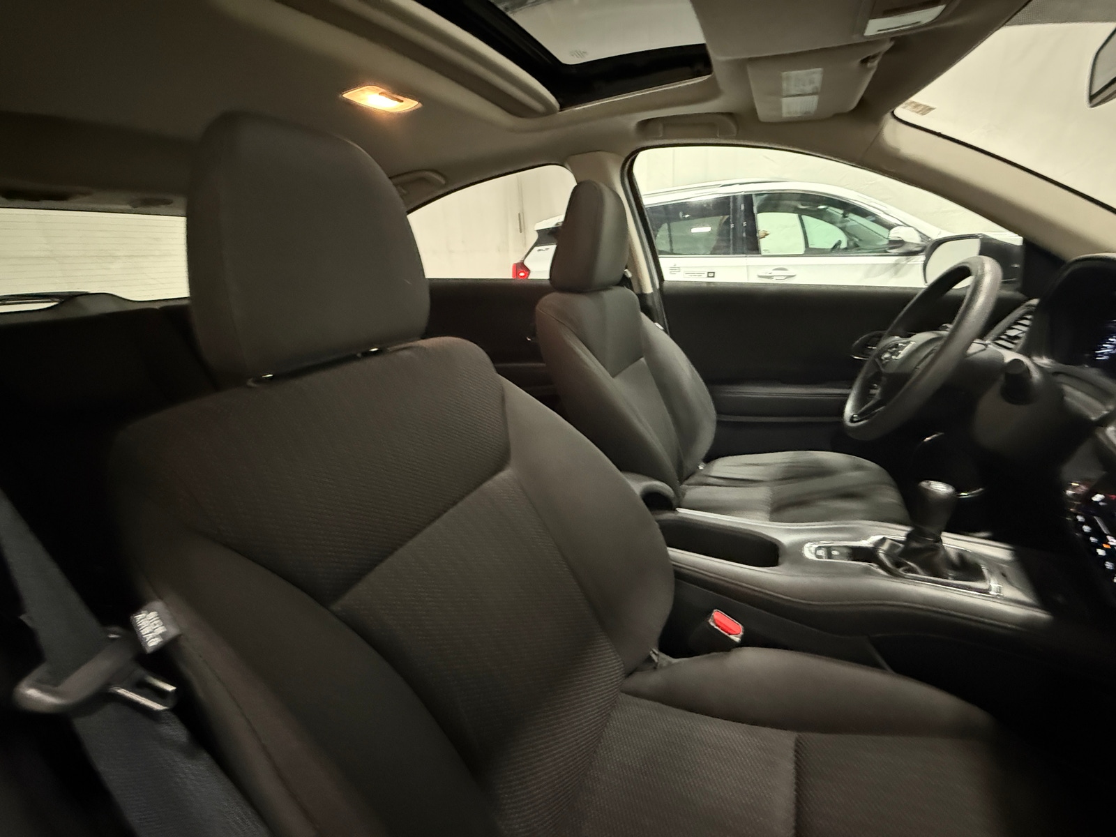 Thumbnail: 2018 Honda HR-V - 2