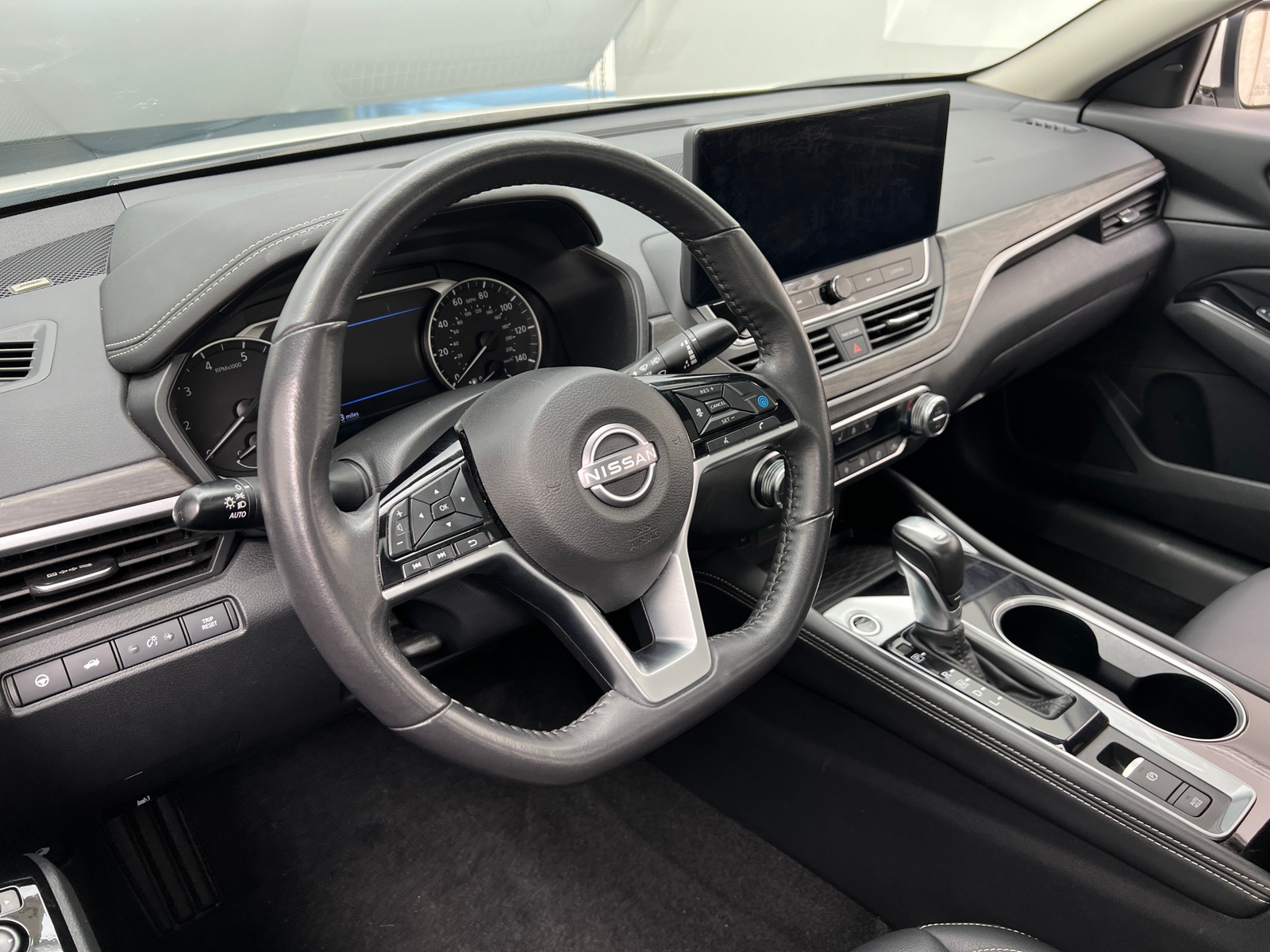 Thumbnail: 2024 Nissan Altima - 4