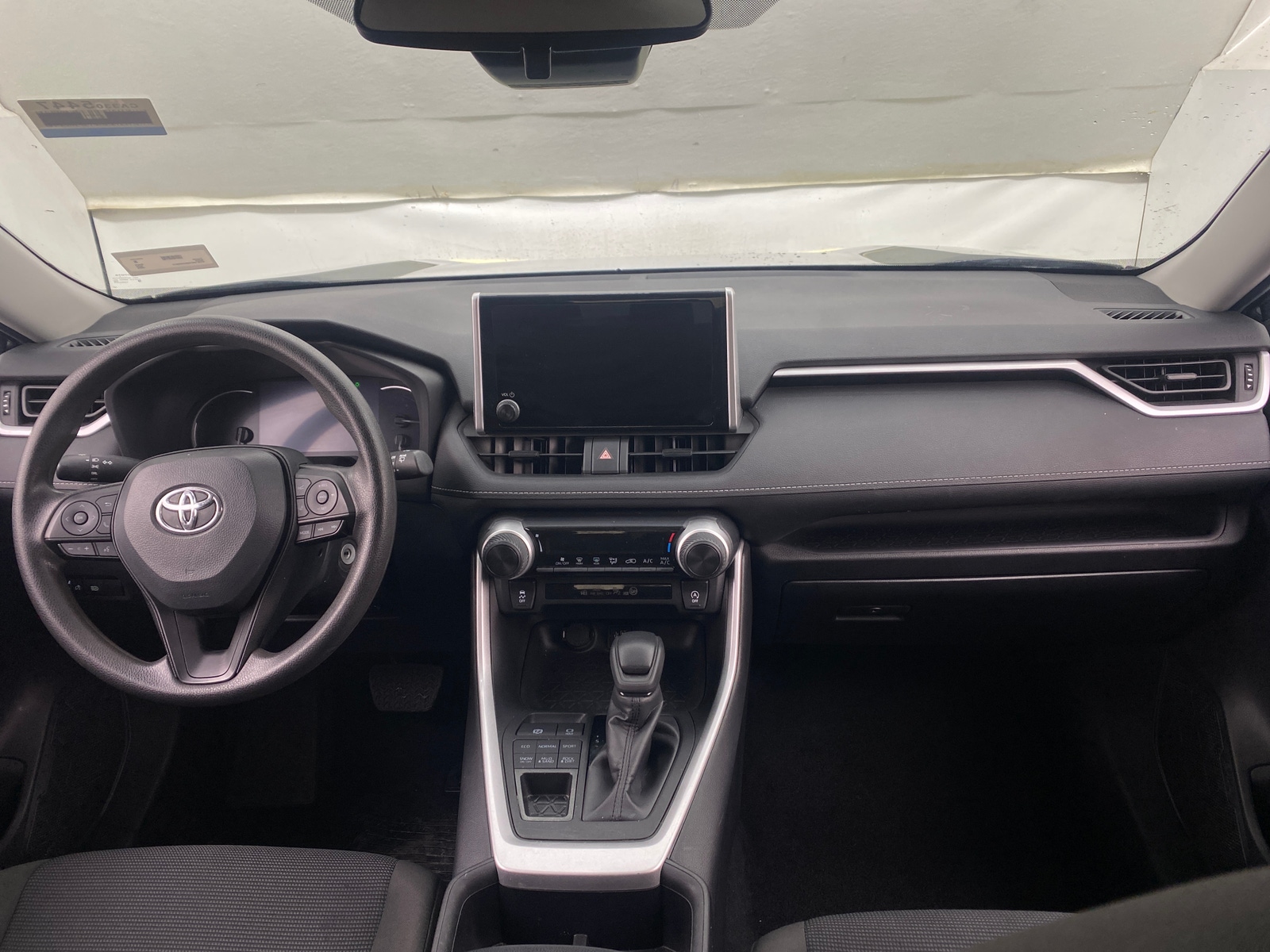 Thumbnail: 2024 Toyota RAV4 - 3