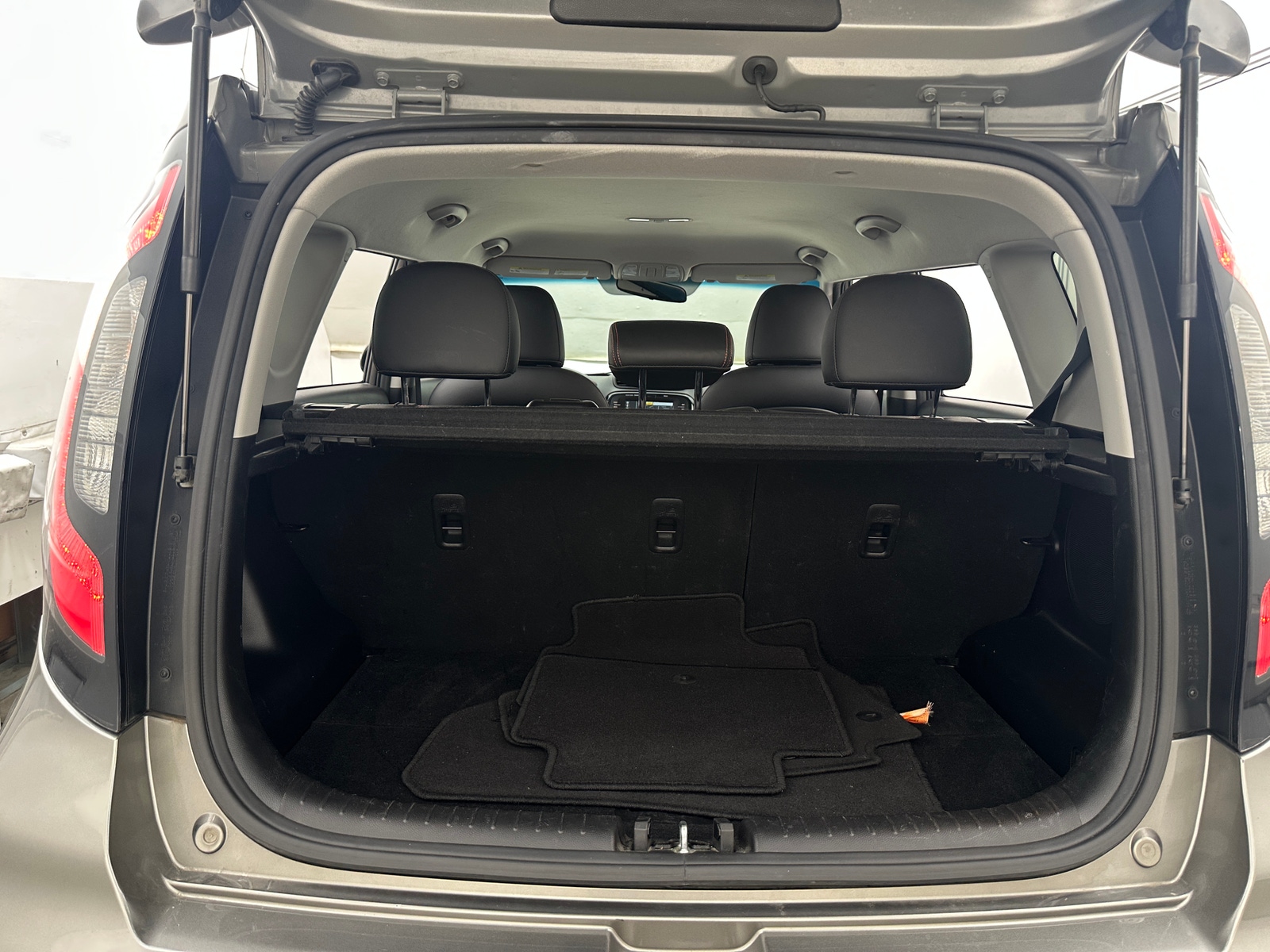 Thumbnail: 2019 Kia Soul - 6