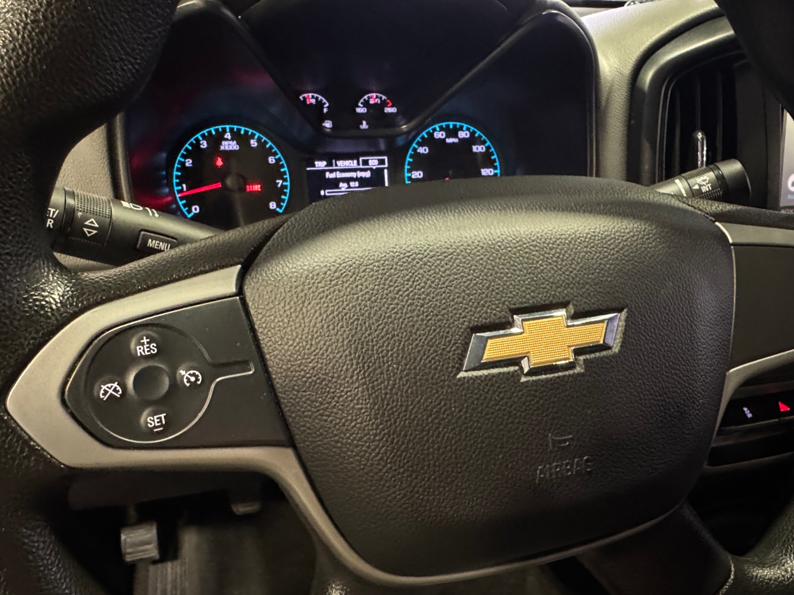 Thumbnail: 2017 Chevrolet Colorado - 5