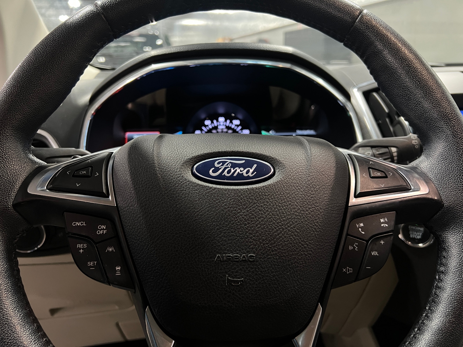 Thumbnail: 2020 Ford Edge - 4
