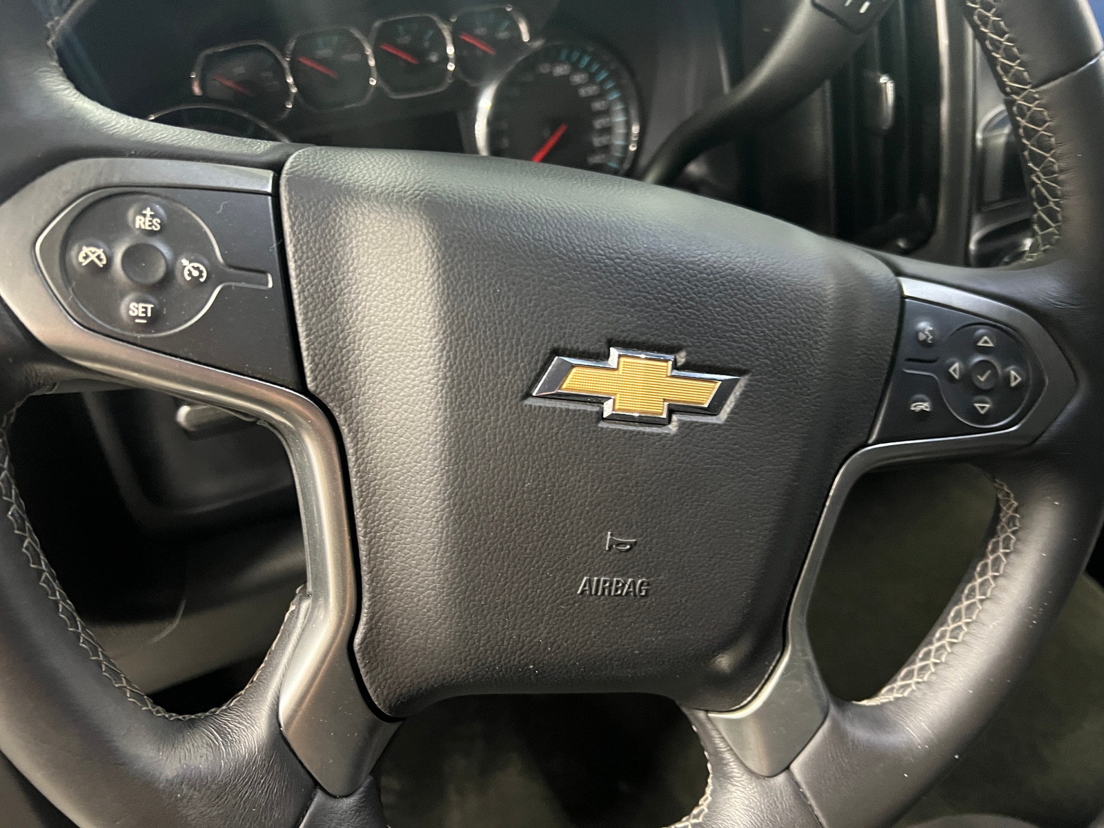 Thumbnail: 2016 Chevrolet Silverado 1500 - 5