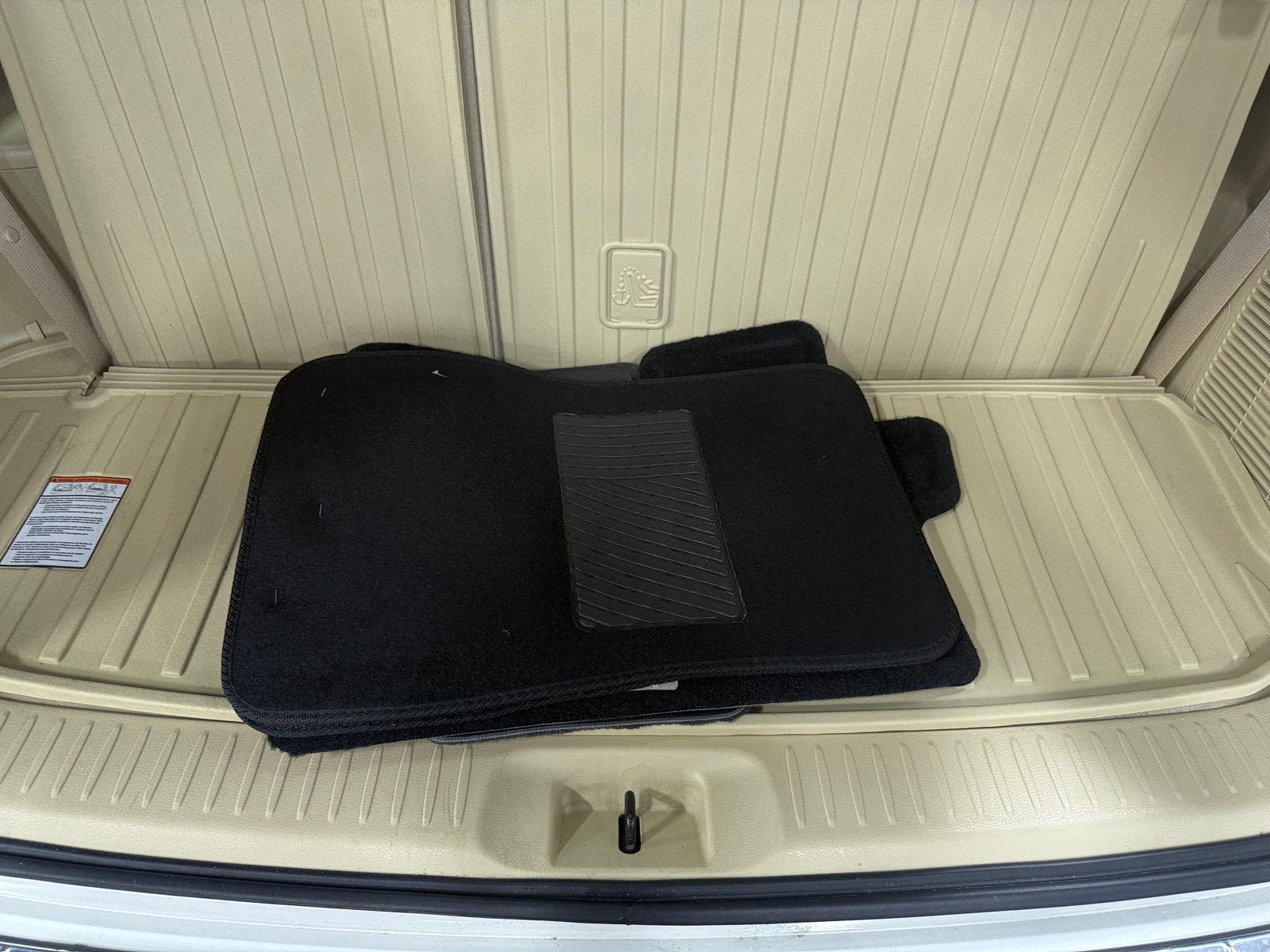 Thumbnail: 2016 Toyota Highlander - 6