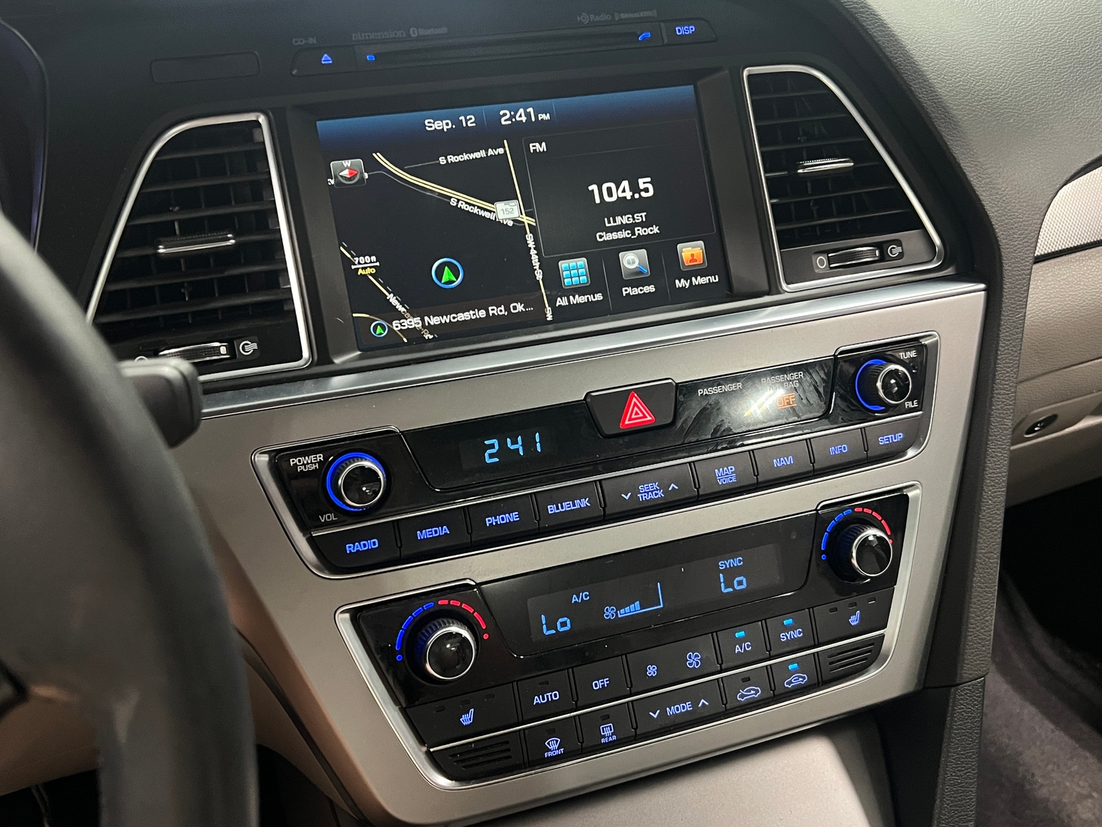 Thumbnail: 2015 Hyundai Sonata - 4