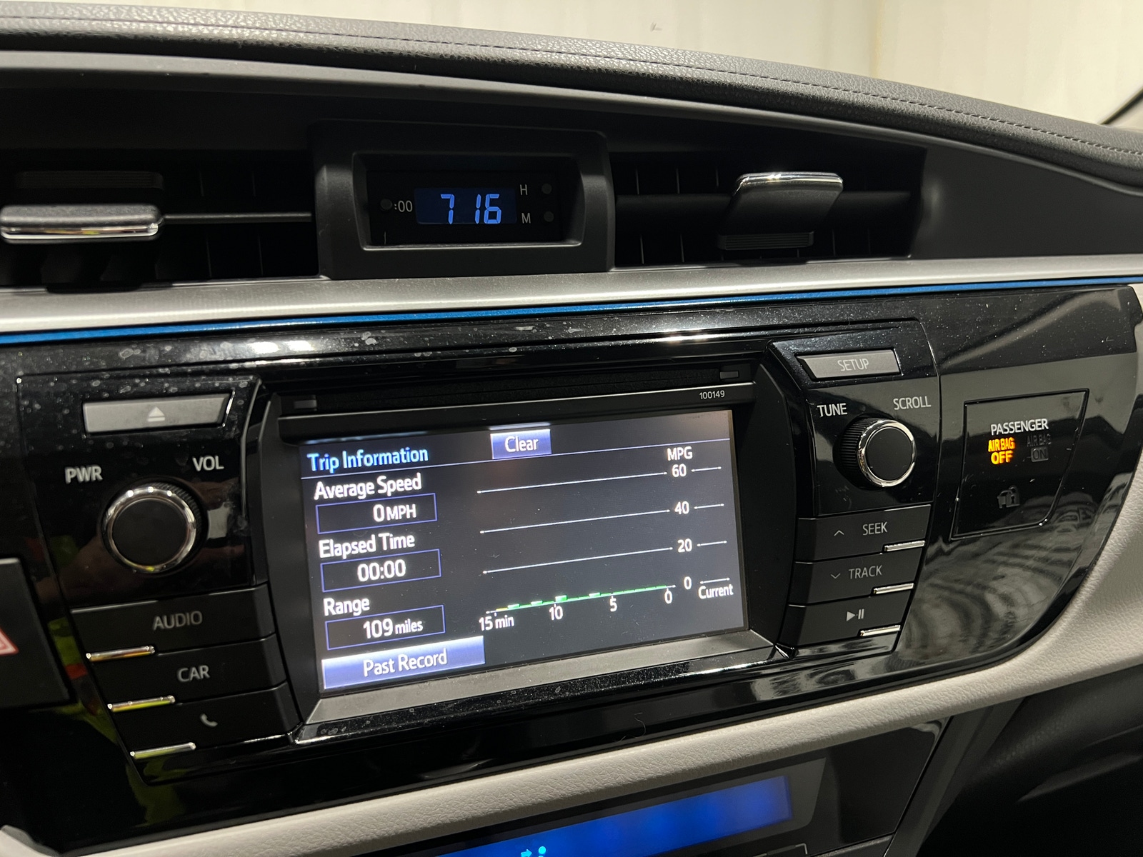 Thumbnail: 2014 Toyota Corolla - 4