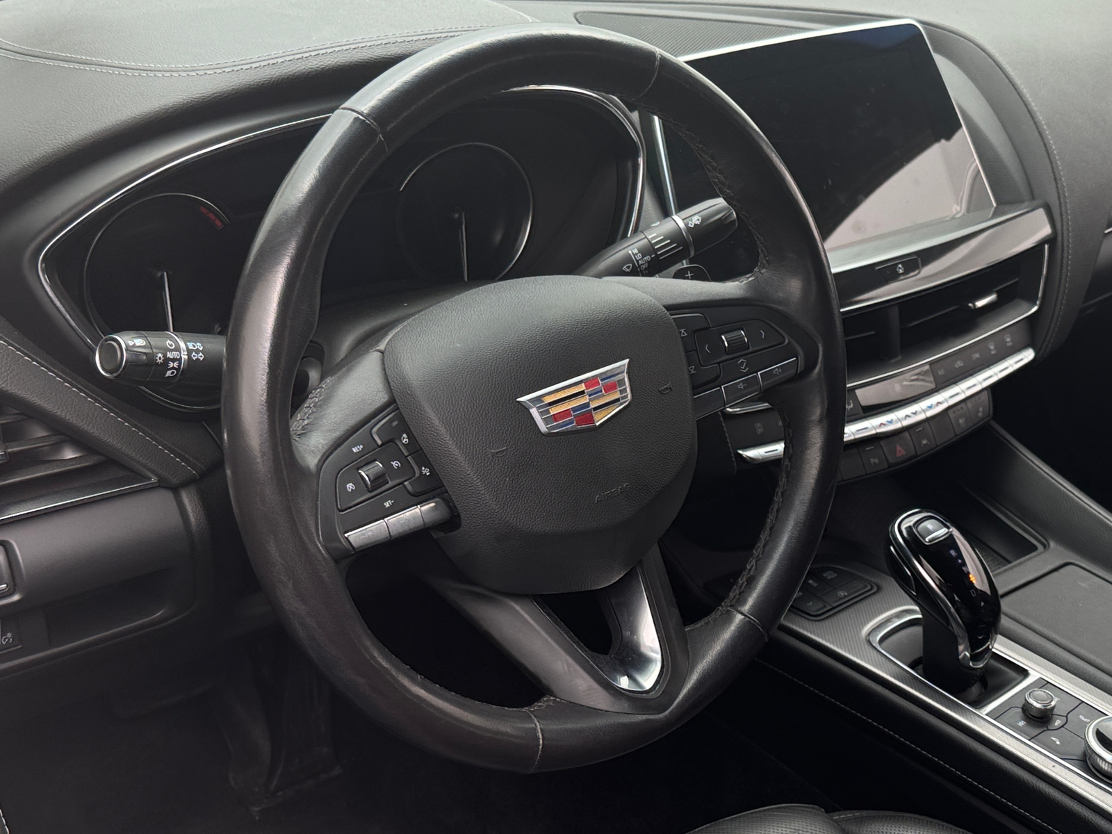 Thumbnail: 2023 Cadillac CT5 - 4