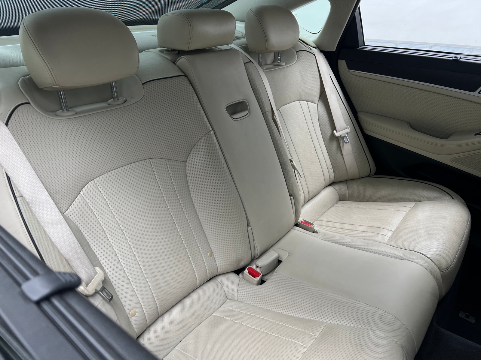 Thumbnail: 2015 Hyundai Genesis - 5