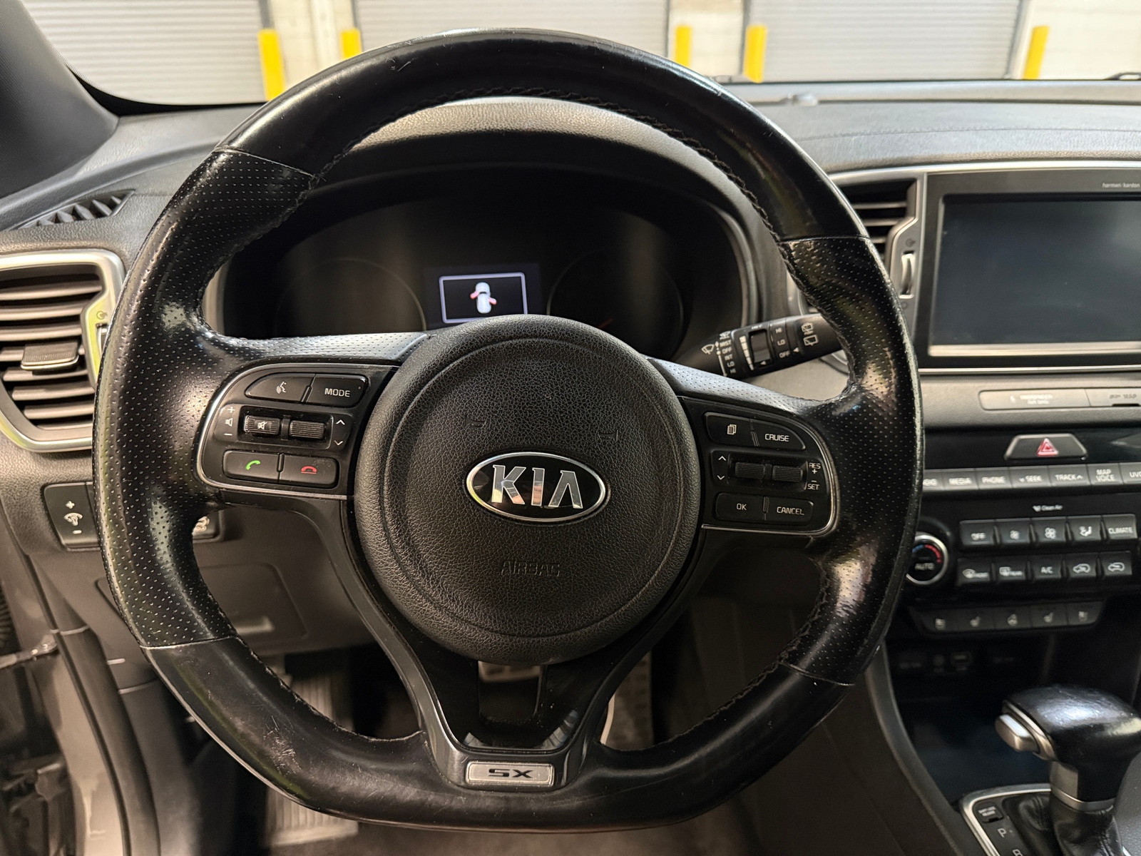 Thumbnail: 2017 Kia Sportage - 4