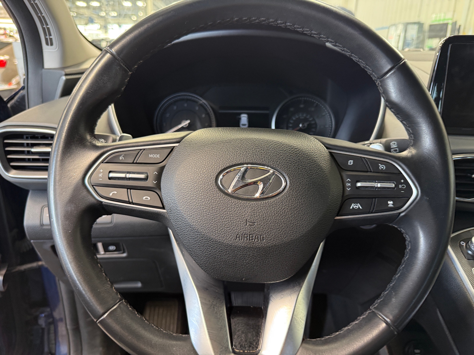 Thumbnail: 2023 Hyundai Santa Fe - 5