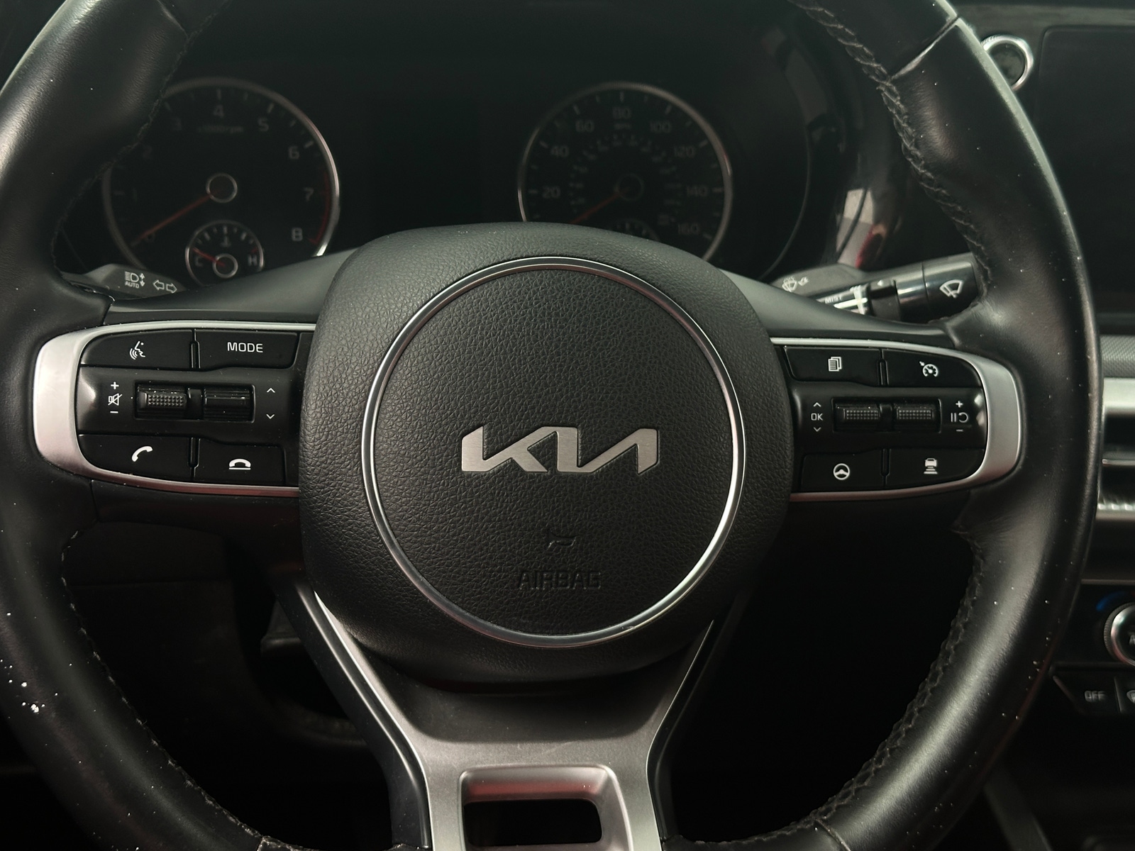Thumbnail: 2023 Kia K5 - 4