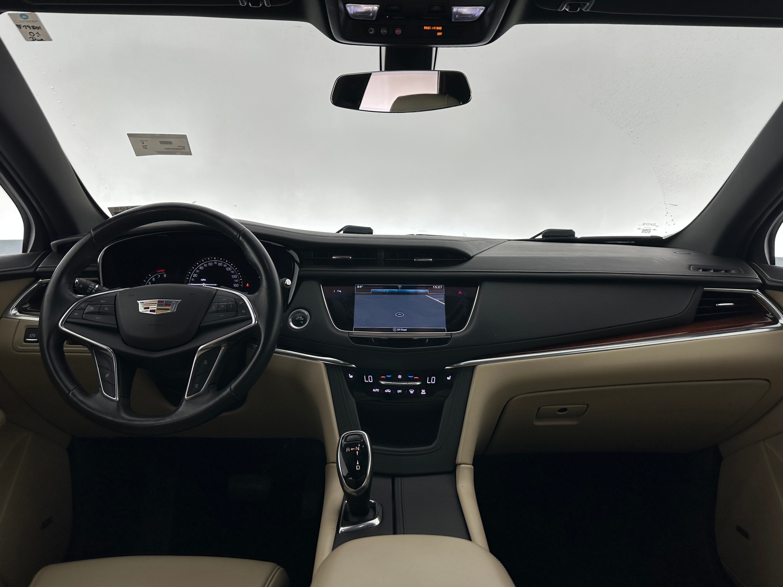 Thumbnail: 2017 Cadillac XT5 - 2