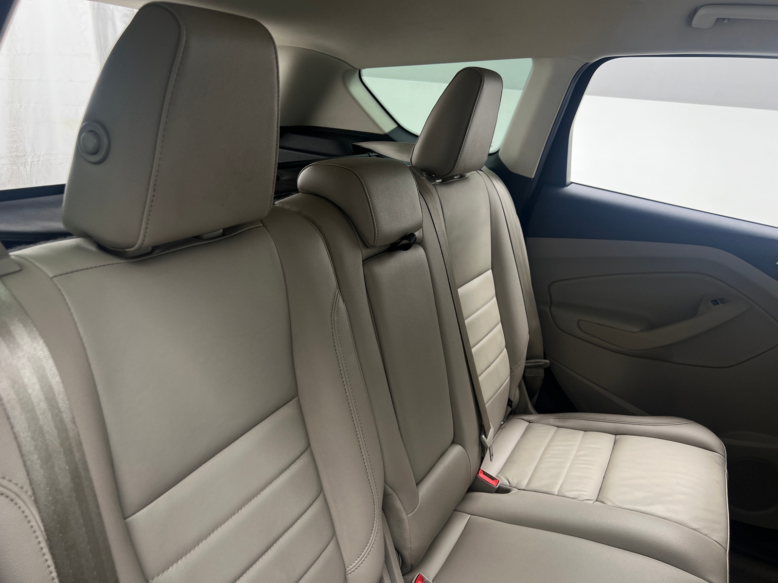 Thumbnail: 2016 Ford Escape - 5