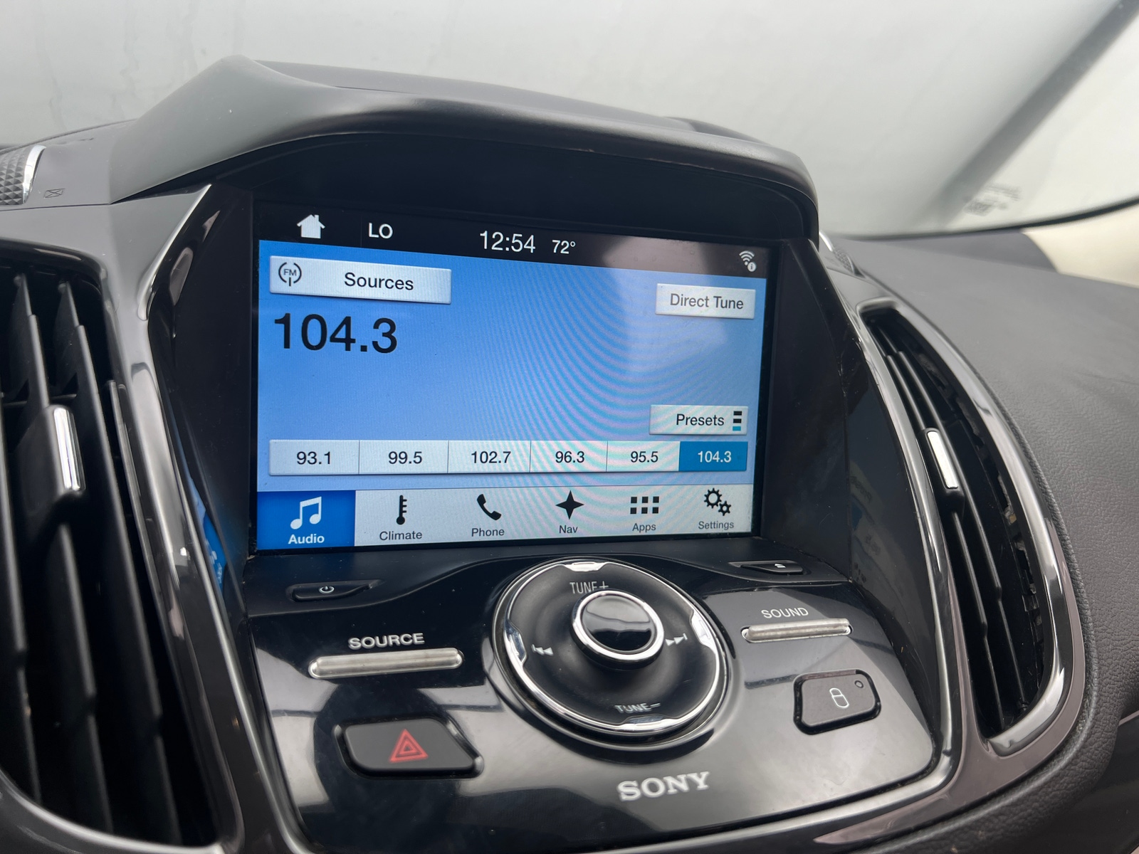 Thumbnail: 2016 Ford Escape - 3