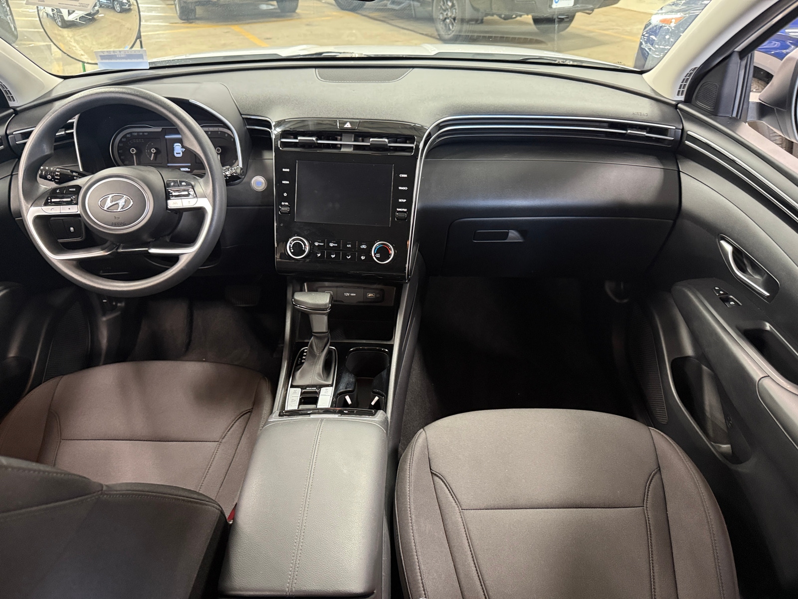 Thumbnail: 2022 Hyundai Tucson - 3