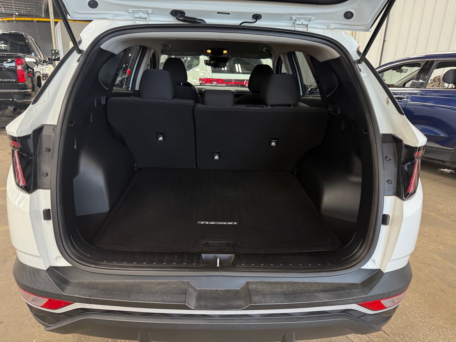 Thumbnail: 2022 Hyundai Tucson - 7