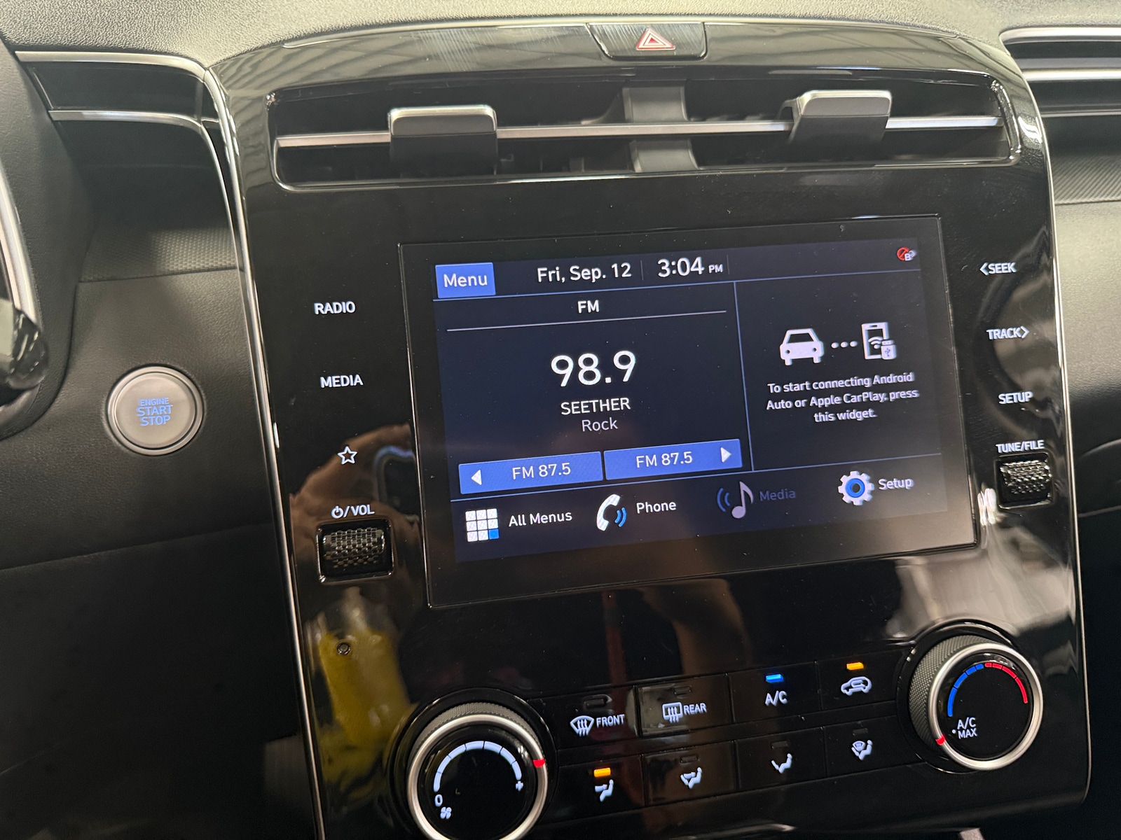 Thumbnail: 2022 Hyundai Tucson - 4