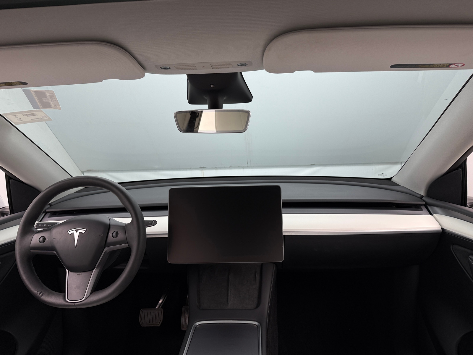 Thumbnail: 2023 Tesla Model Y - 3