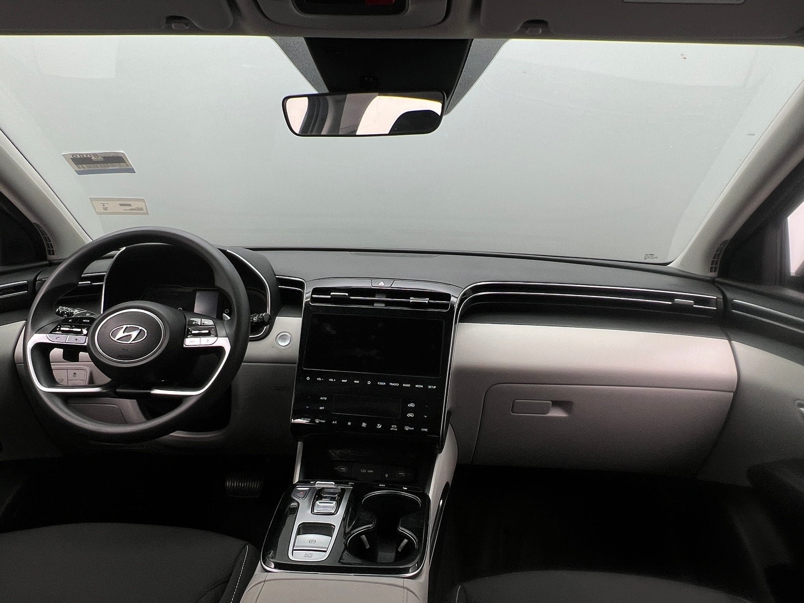 Thumbnail: 2024 Hyundai Tucson - 3