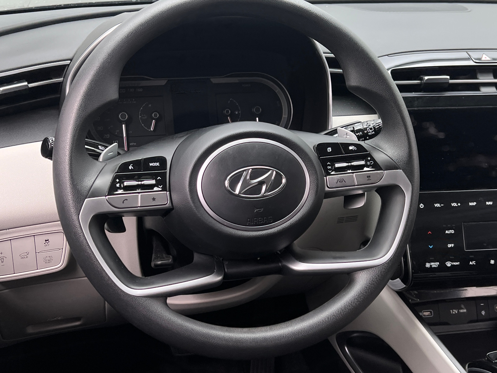Thumbnail: 2024 Hyundai Tucson - 5