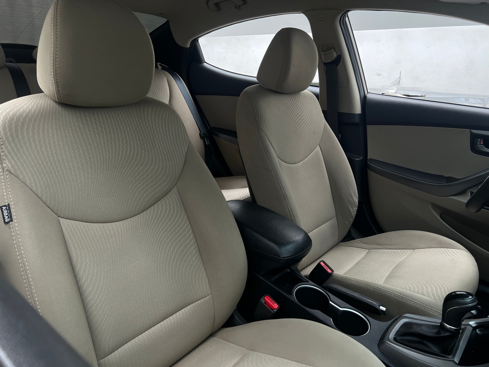 Thumbnail: 2016 Hyundai Elantra - 2