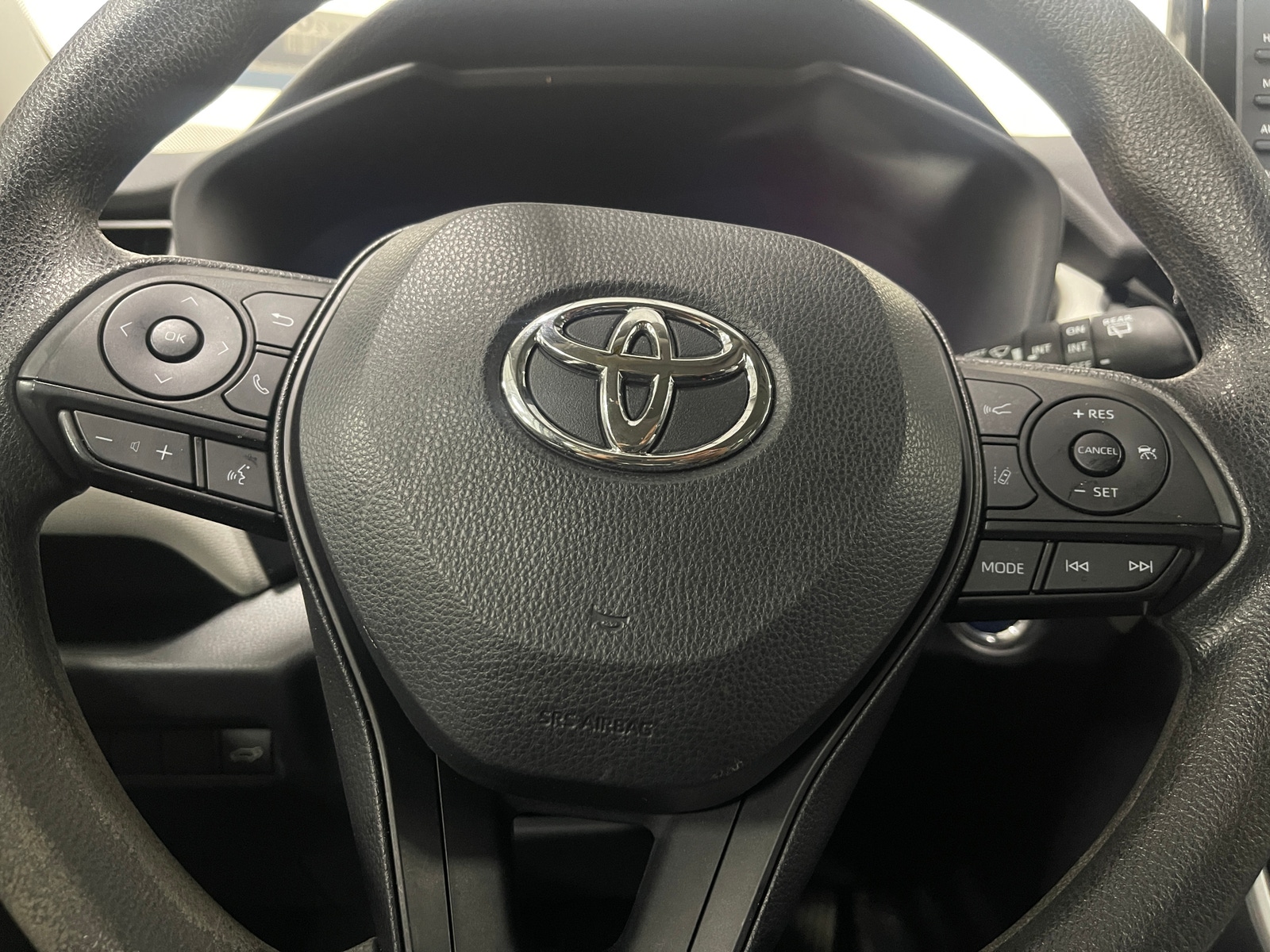 Thumbnail: 2022 Toyota RAV4 - 5