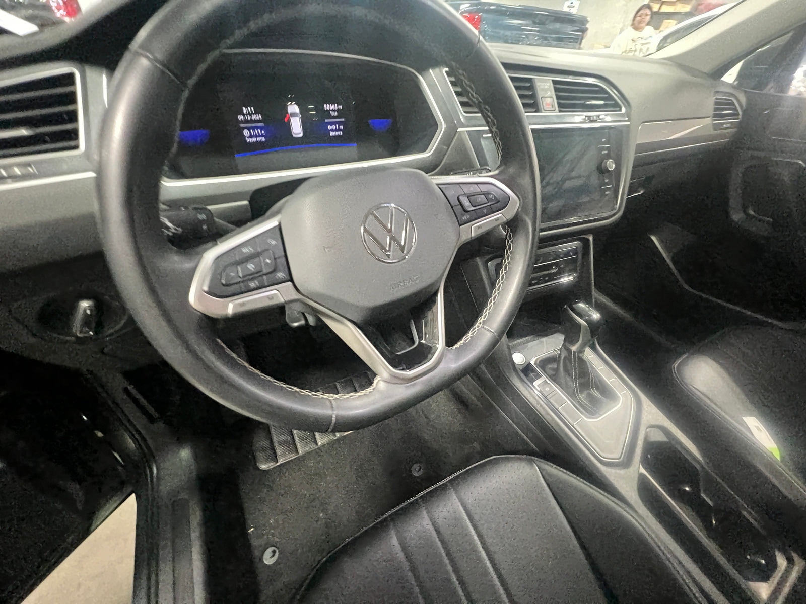 Thumbnail: 2024 Volkswagen Tiguan - 4