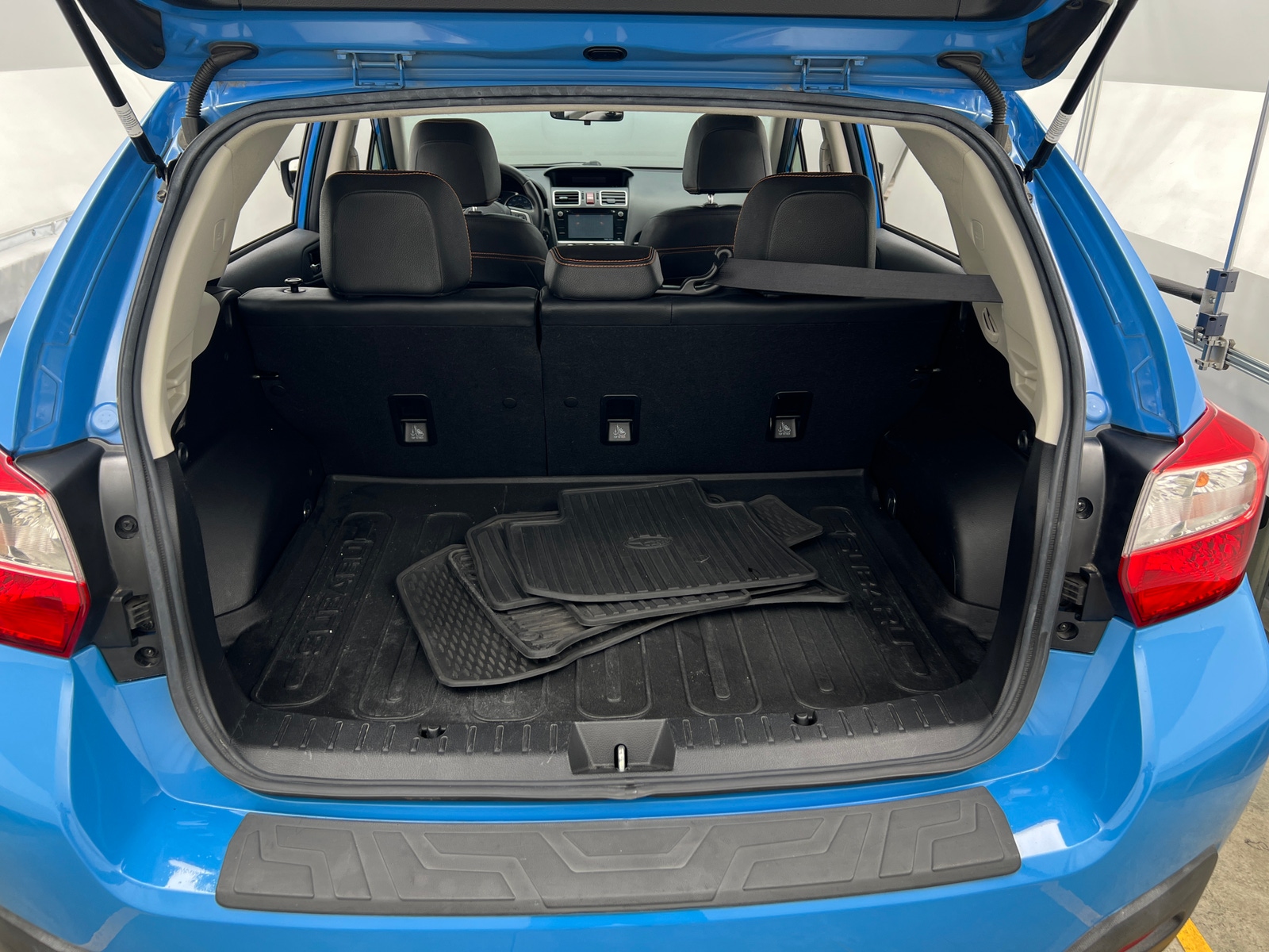Thumbnail: 2016 Subaru Crosstrek - 6