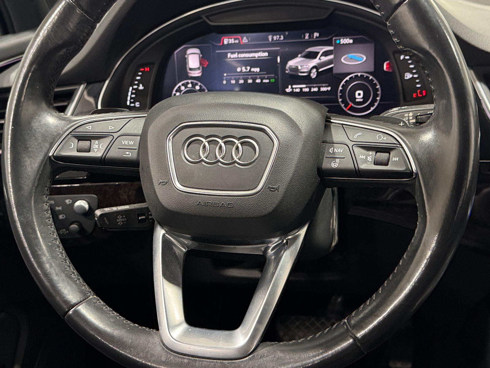 Thumbnail: 2017 Audi Q7 - 3