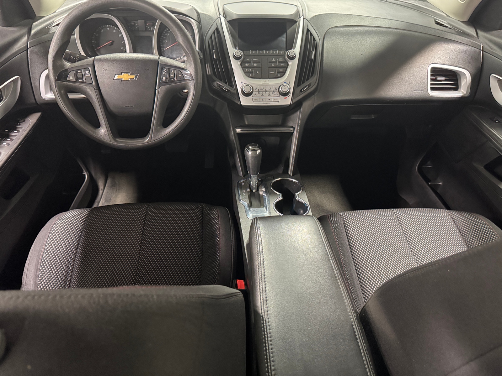 Thumbnail: 2017 Chevrolet Equinox - 3