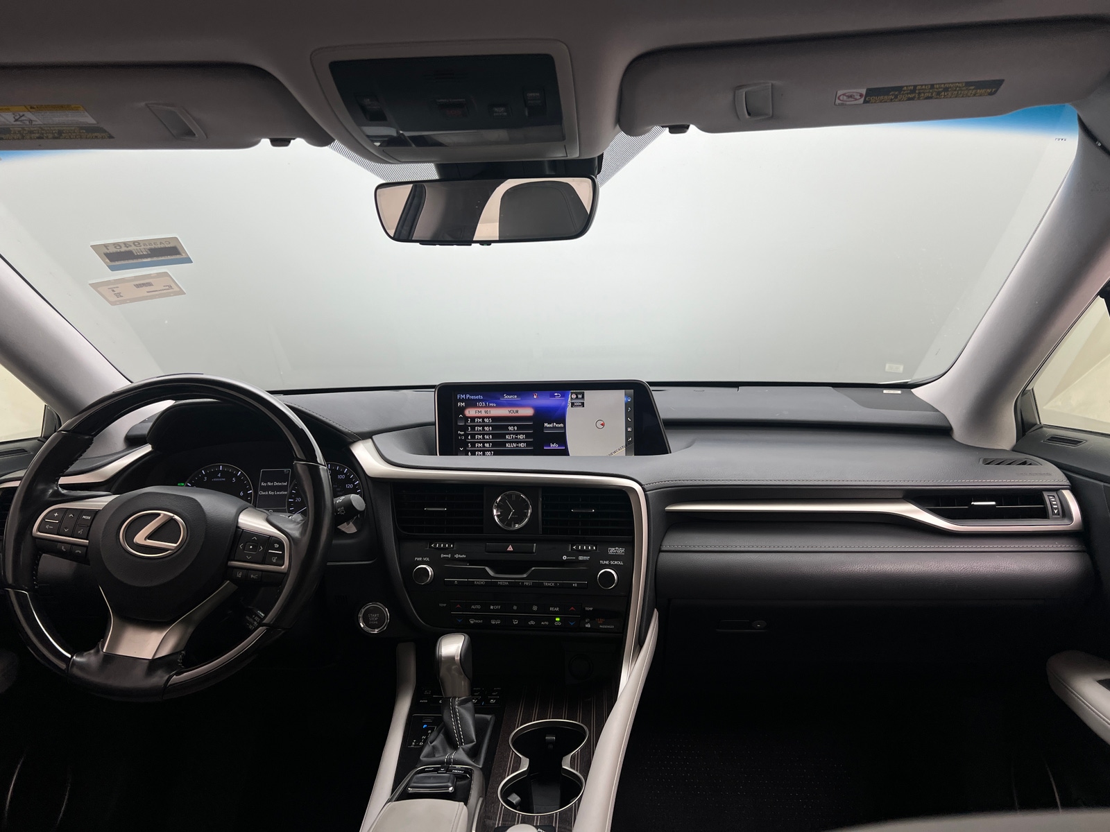 Thumbnail: 2018 Lexus RX - 3